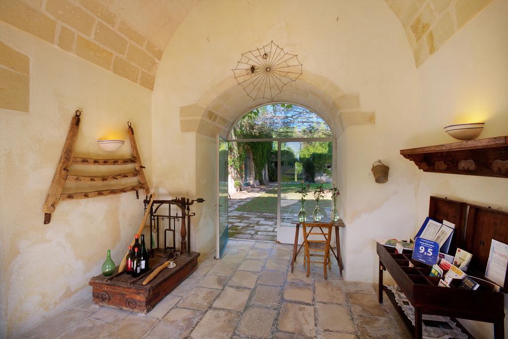 Tenuta Sant'Andrea Giuggianello Екстер'єр фото