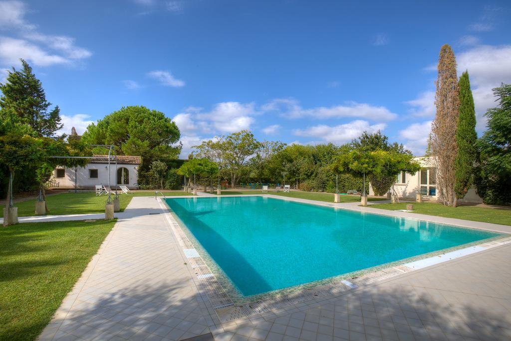 Tenuta Sant'Andrea Giuggianello Екстер'єр фото