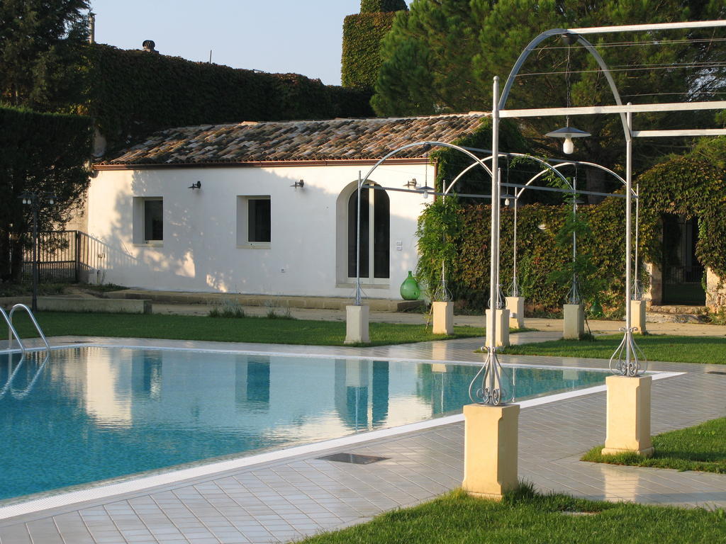 Tenuta Sant'Andrea Giuggianello Екстер'єр фото